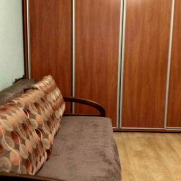 Здам 1 к. кв. вул. Святослава Хороброго вул. (Народного Ополчення), 8,