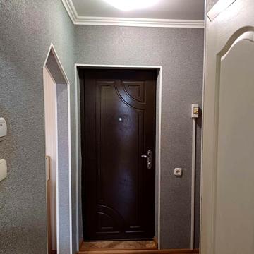 Любомира Гузара вул. (Комарова), 42