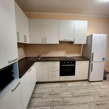 Продам 1 кім квартиру пров. Лобачевського 7а м. Дарниця 15 хв.їзди
