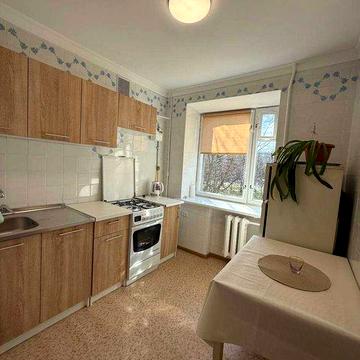 Оренда 2 кімнатної квартири вул. Стрийська