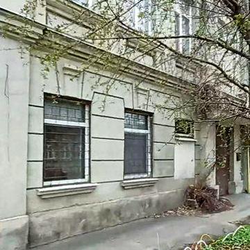 Сдам в аренду дом 180м. 7 комнат под Центр Реабилитации