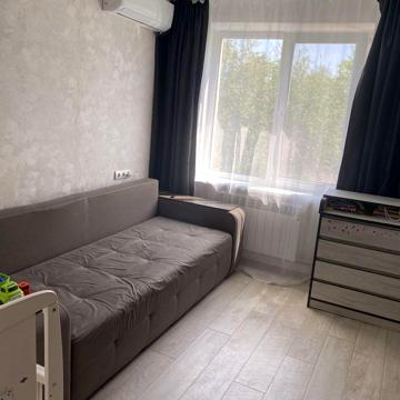 Продам 2 к.кв 2 этаж ул Харьковская