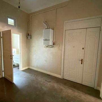 Продам 2-х кім. австрійський люкс по вул. Шопена  площею 97 м.кв.