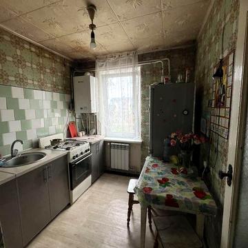 Продам у Авангарді квартиру