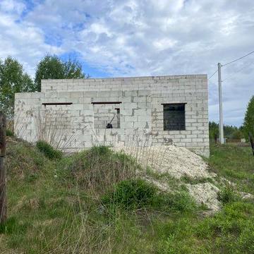 Продам участок з будинком