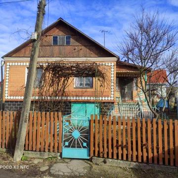Продам будинок біля річки