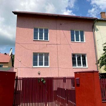 Продається будинок м.Самбір