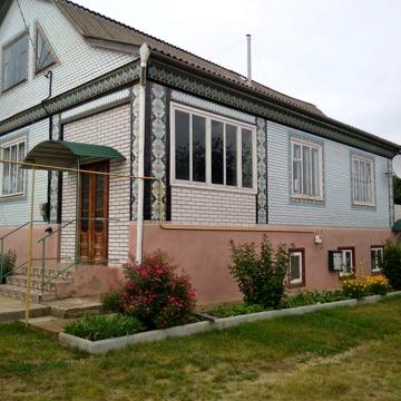 Продам добротний будинок
