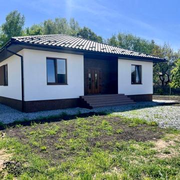 Продаж будинку з комунікаціями, єОселя