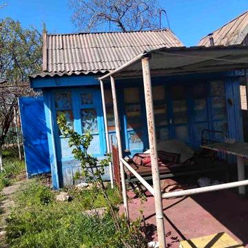 Продам дачу на Карачунах.