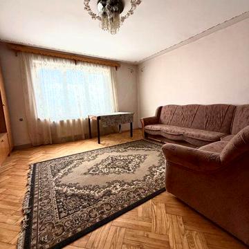 Продам 3-кімнатну квартиру у м. Стрий, вул. Новаківського, 16