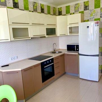 Продам 1 ком.кв.ул.Завальная 10 метро Осокорки