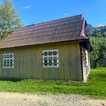 Продам деревʼяний будинок