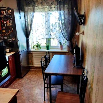 Сдам в аренду 2 х комн.кв Шевчекнковский / Микояна / Укомплектована
