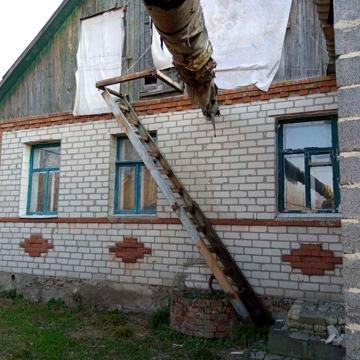 Продаю кирпичный дом  г.Мерефа с флигелем 17 соток