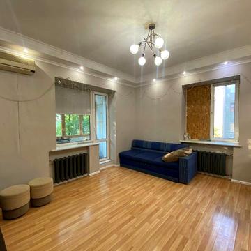 КУЛЬТУРЫ 10! Сумской Рынок! Метро Университет! Продам 3к 65м2