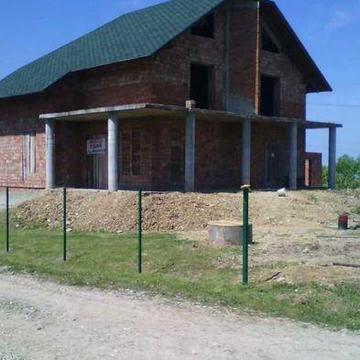 Будинок мрії чекає на вас!