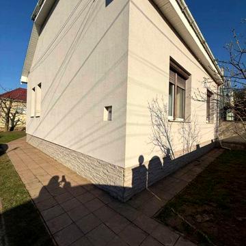 Продаж будинку в центрі міста!