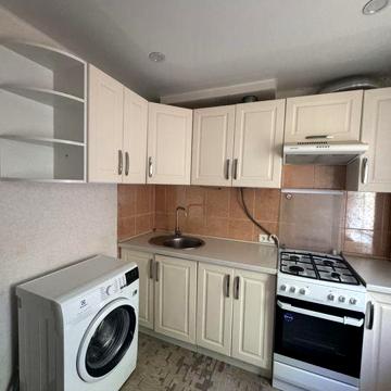 Продам 2к.кв. 97 квартал Гагарина 39
