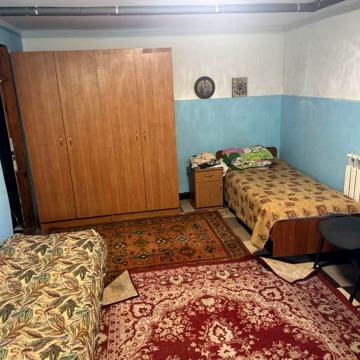 Здам частину будинка,для бригади робочих.Облаштовано! Вільно.