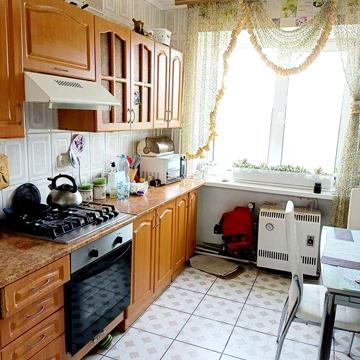 Продам 3-ком квартиру пгт. Немешаево ул. Чкалова, общ. 67 м2, этаж 5/5