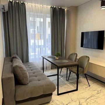 Однокімнатна квартира з дизайнерським ремонтом