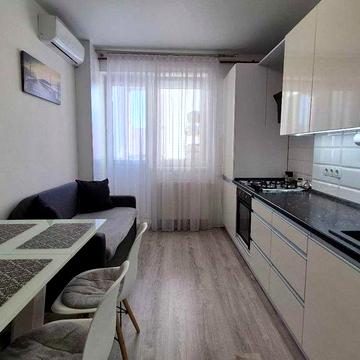Продам квартиру з ремонтом біля Бучанського парку. Без комісії