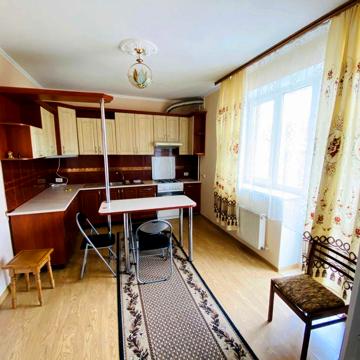 Продаж 2-х кімнатна кв. 74 кв.м. в новобудові вул. Шевченка, 134а