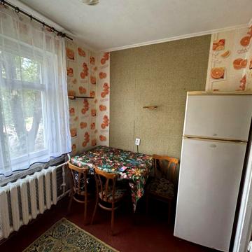 Здається 1 кімнатна квартира в центрально - міському районі .