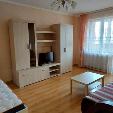 Довгострокова оренда 1к Квартира Гнатюка Академіка вулиця