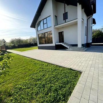 ТЕРМІНОВО! Продам або обміняю будинок 250м.кв 10сот
