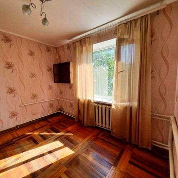 Продам 3-х кімнатну квартиру у Вільнянську