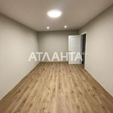 Академіка Корольова вул., 6
