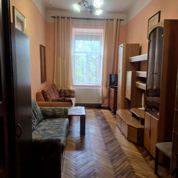 Донецька вул., 9