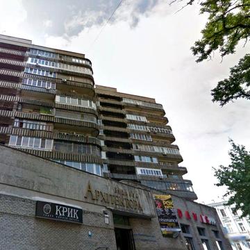 Продається простора 4-х кімнатна квартира в самому центрі Дніпра!