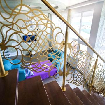 VIP-коттедж у моря с бассейном