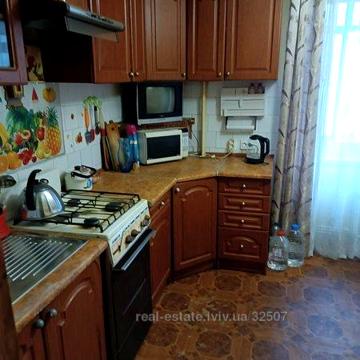 Ярошинської Є. вул. Личаківський район