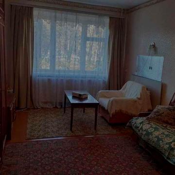 Продаётся 3к квартира на ул. Валдайская. (403042)