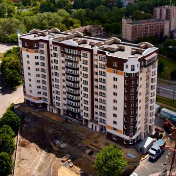 ГАРЯЧИЙ ПРОДАЖ! Дворівнева на Подолі, 2 балкони — всього $53К!