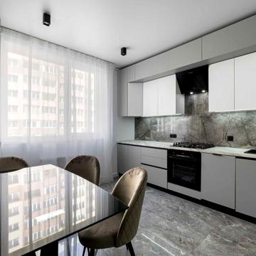 Продаж 2-кім квартири, район Софіївка, зданий будинок вул. Угорська 14