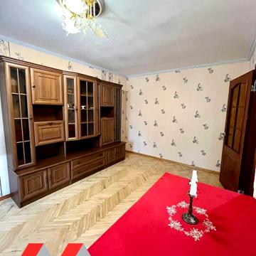 Сулеймана Стальського вул., 20