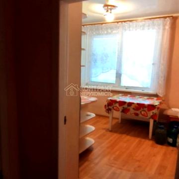 Перемоги просп., 76