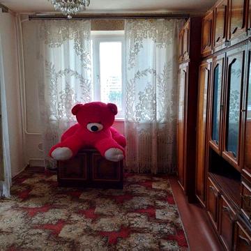 Сдам 2 кв улучшенку ,первый дом от м.Студенческая 522 м/р