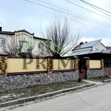 Фруктова, 8