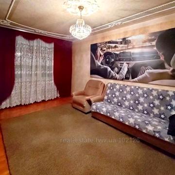 Коновальця Є. вул. Франківський район