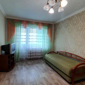 Василя Стуса вул., 5