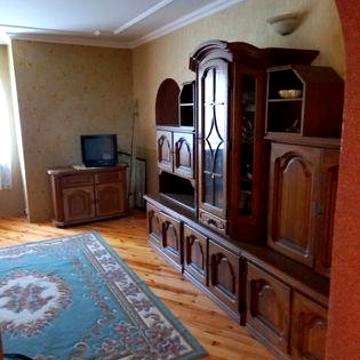 Довгострокова оренда Будинку