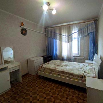 2-кім. квартира на Пісках