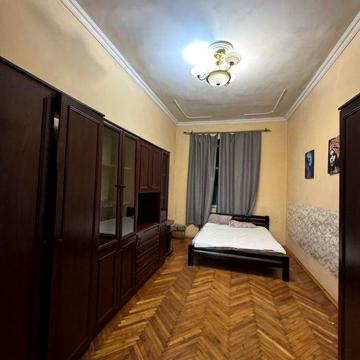Однокімнатна квартира по вул. Горького 5