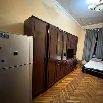 Однокімнатна квартира по вул. Горького 5